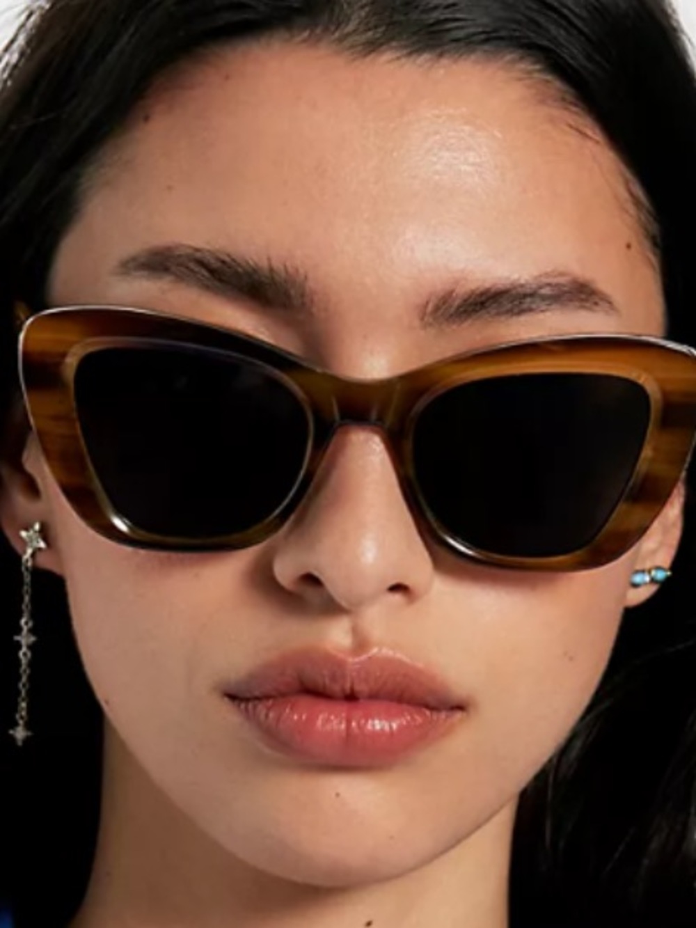 Free People Tortoiseshell Sunglasses - Dark Brown Frame Laguna Butterfly NWT